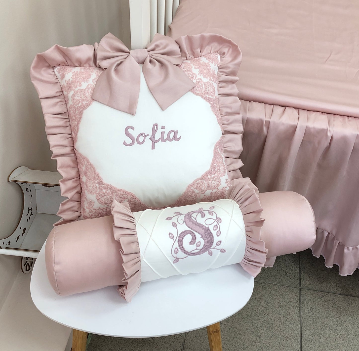 Royal Beige: Aristokratischer Komfort & Velours-Luxus