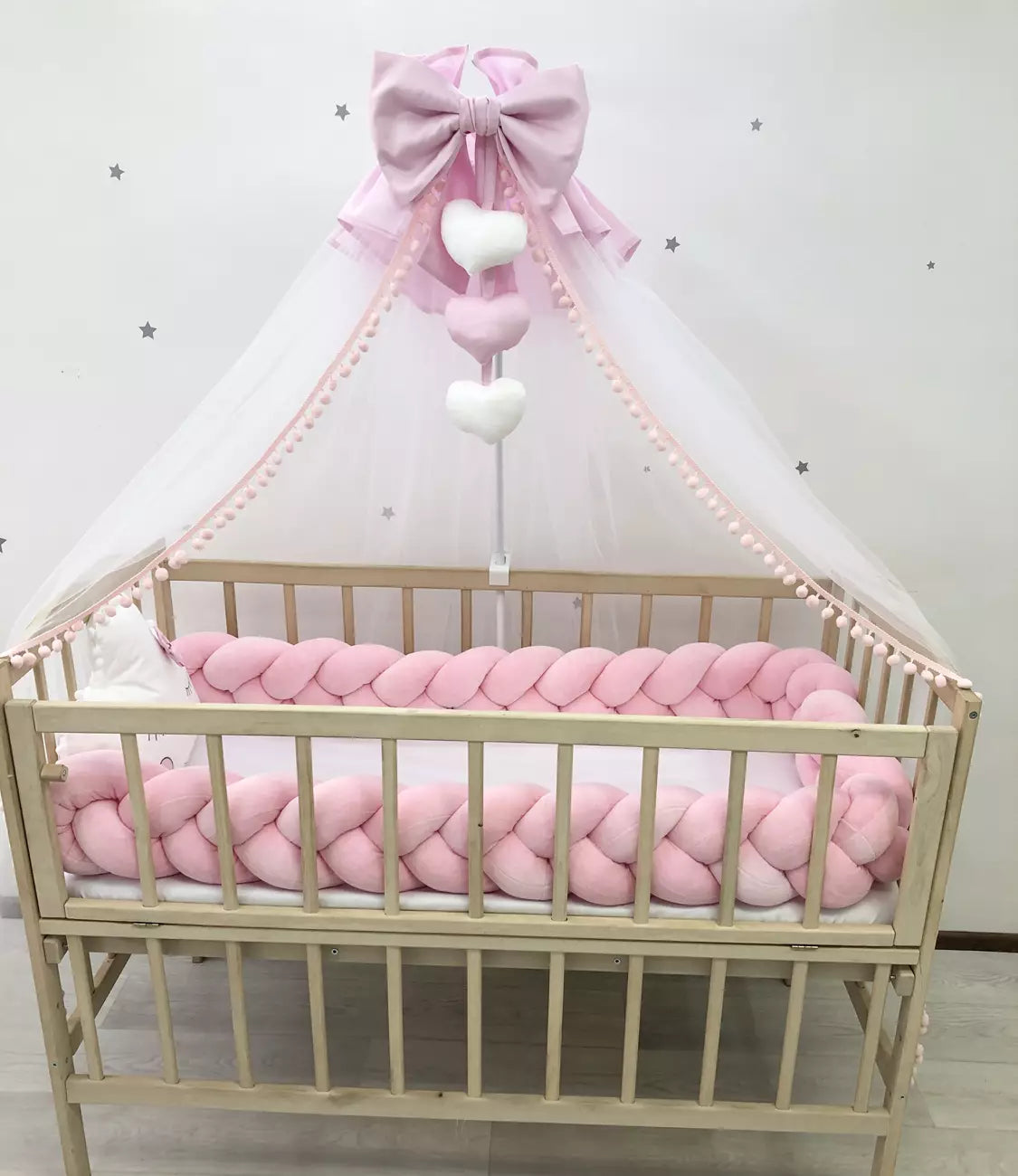 Snuggle crib bedding in pink white color for newborns girls - Baby Bedding Worlds